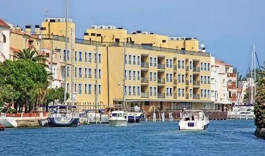 Pierre & Vacances Empuriabrava Marina Apartament