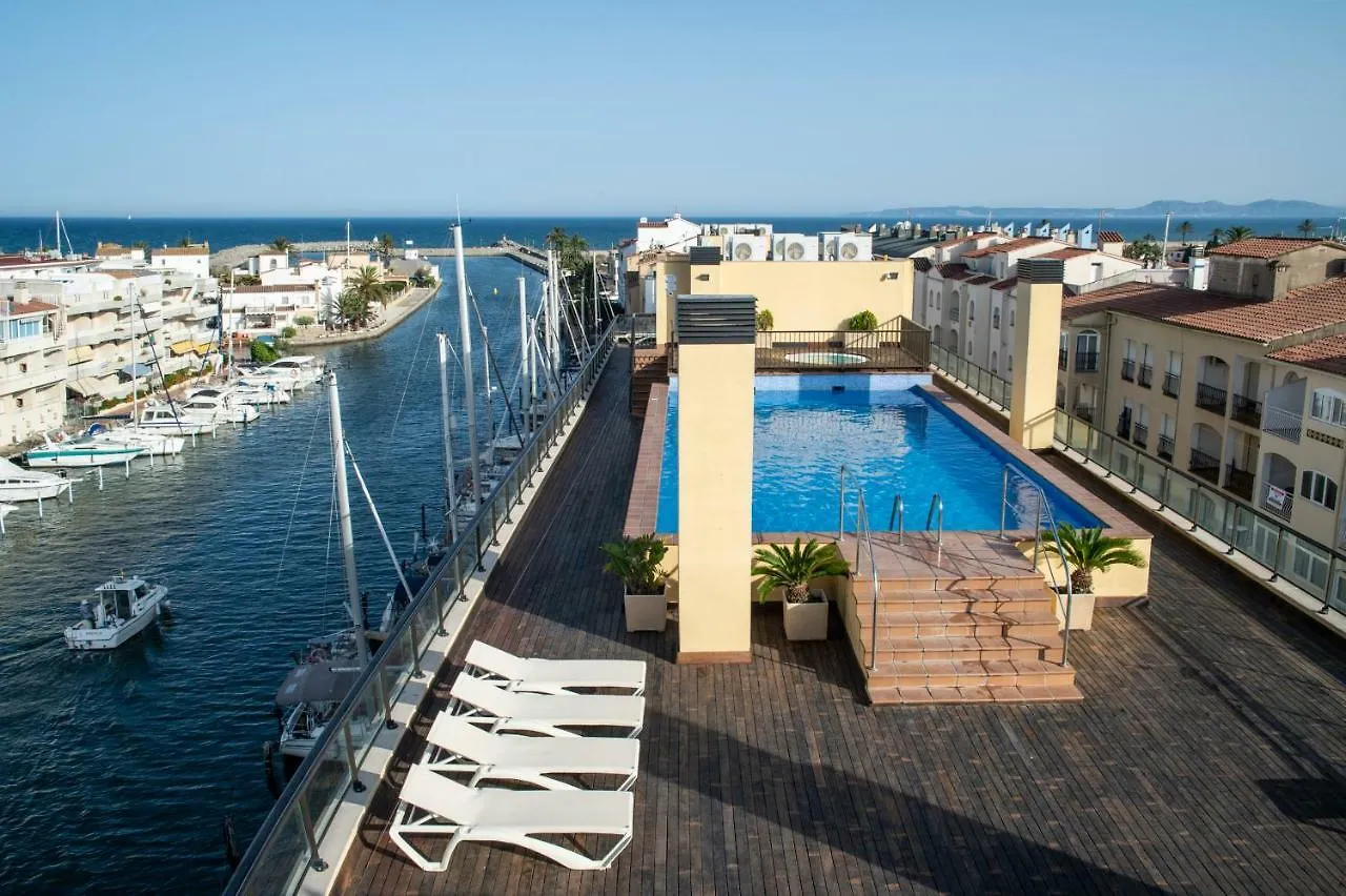 Pierre & Vacances Empuriabrava Marina 0*,